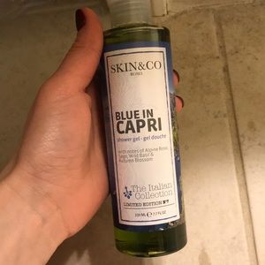 Blue in Capri shower gel
